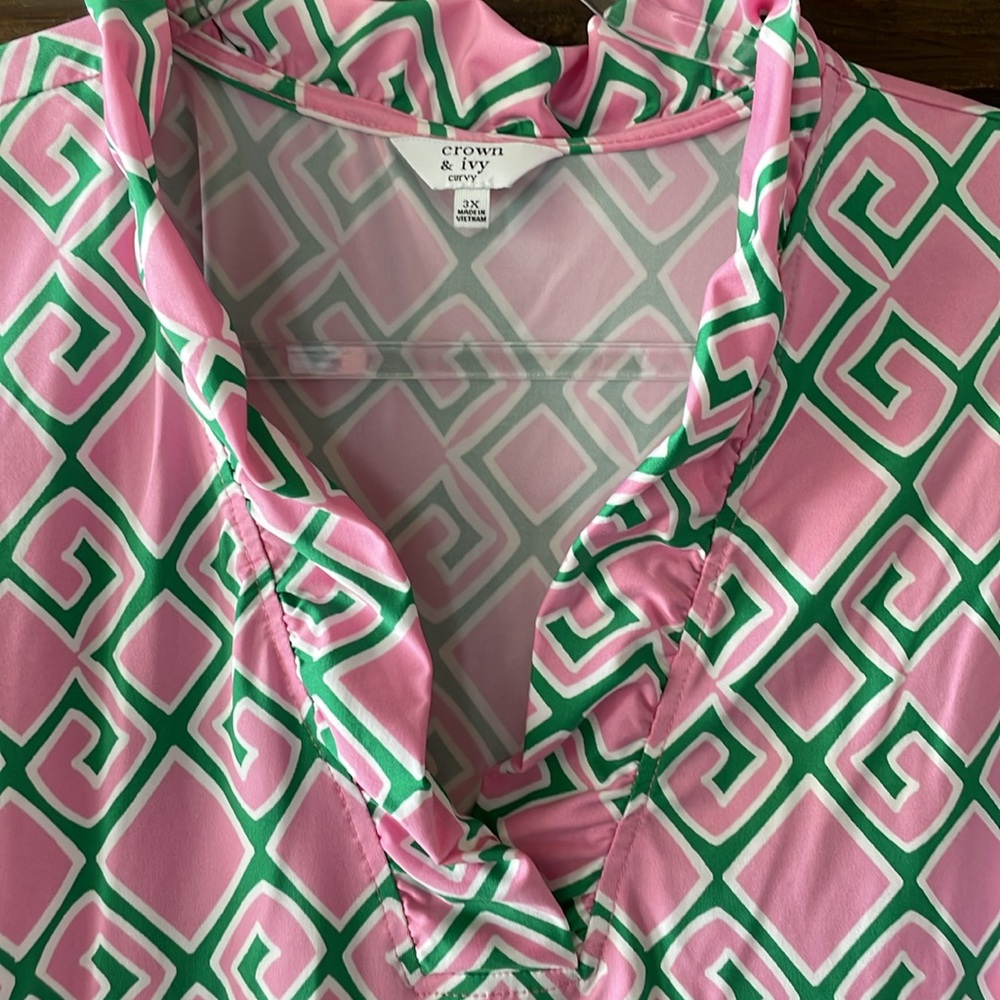 Crown & Ivy Ruffle Neck Top - Picture 4 of 7